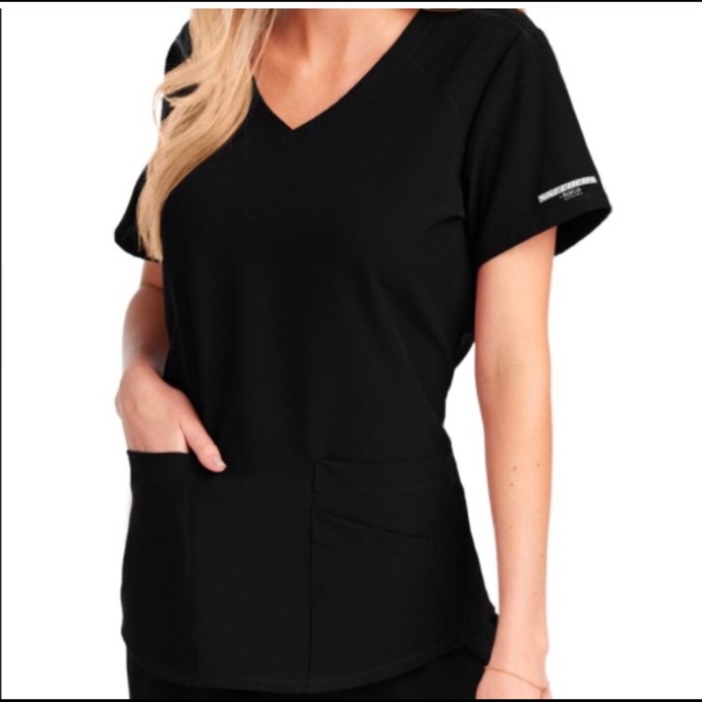 sketchers scrub top